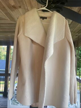 New never worn! Dainty Cream Sherpa-Collar Open Front Teddy Jacket - Women